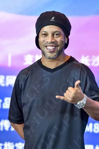 球队防线在