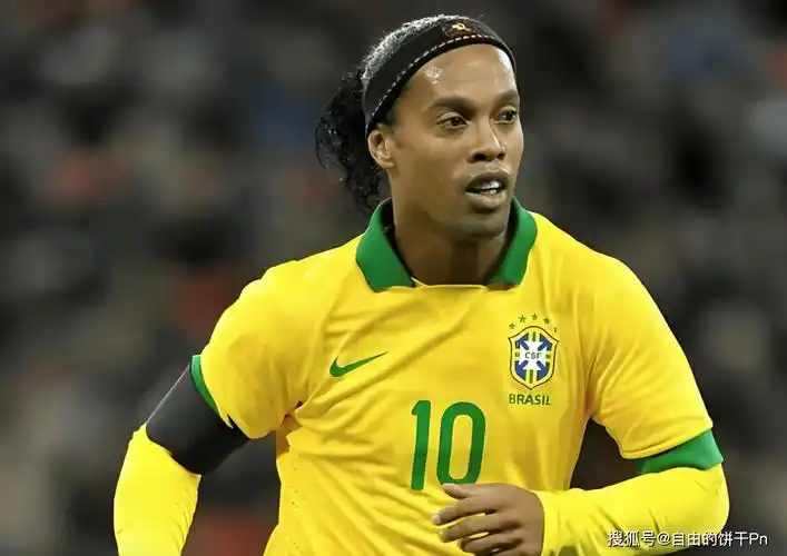 挖掘其背后 挖掘其背后